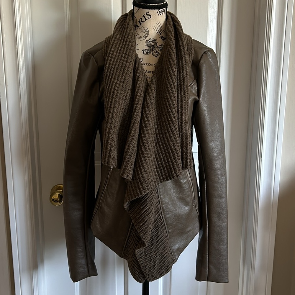 GUESS FAUX LEATHER JACKET size L NWOT